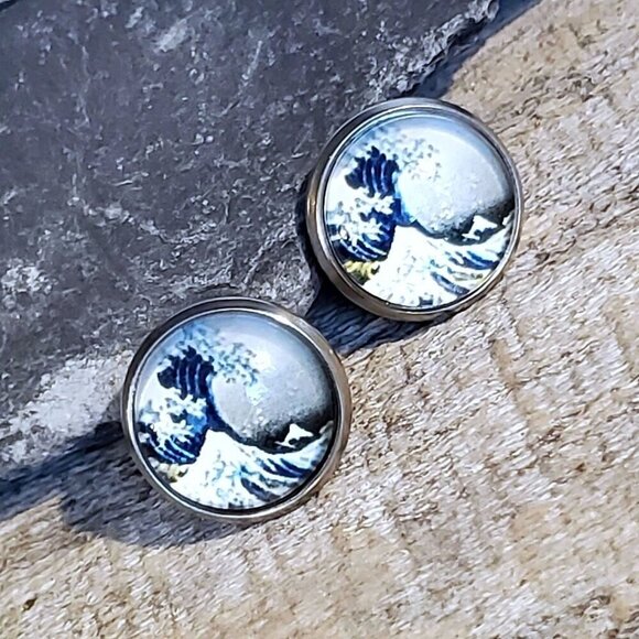 The Big Wave Japanese Art Design Antiqued Brass Stud Handcrafted Earrings - Picture 1 of 9